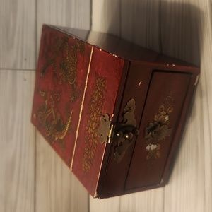 Antique Small Chinese Jewlery Box